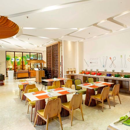 Grand Livio Kuta Hotel Legian Exteriér fotografie